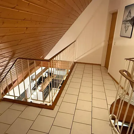Apisha 4 Apartamento